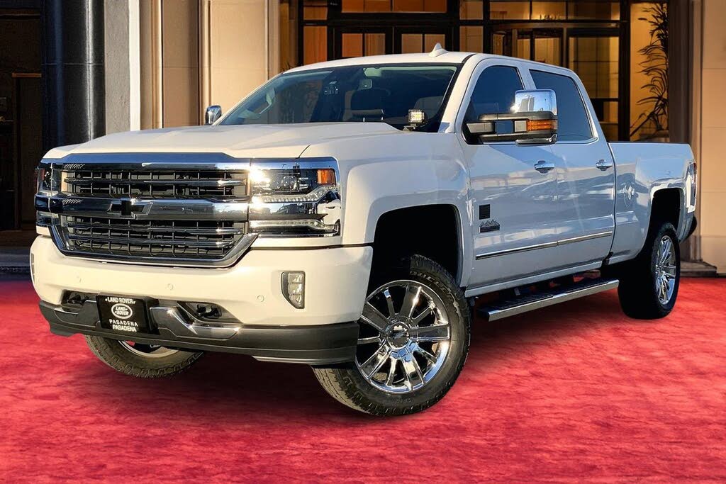 2018 Chevrolet Silverado 1500 High Country Crew Cab 4WD