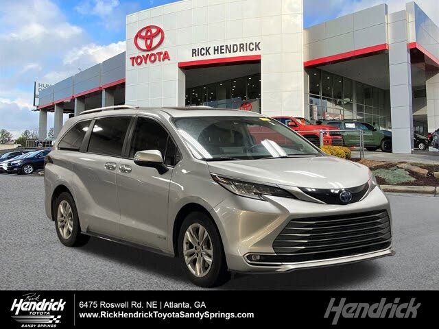 2021 Toyota Sienna Limited 7-Passenger FWD
