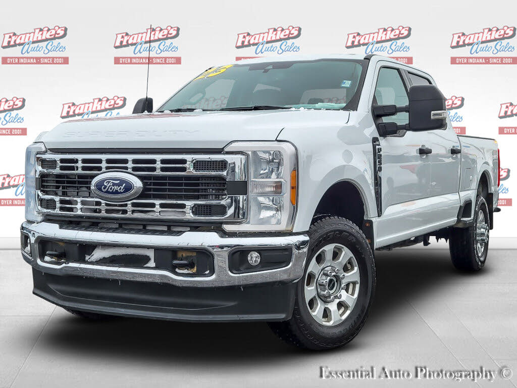 2023 Ford F-250 Super Duty XLT Crew Cab 4WD