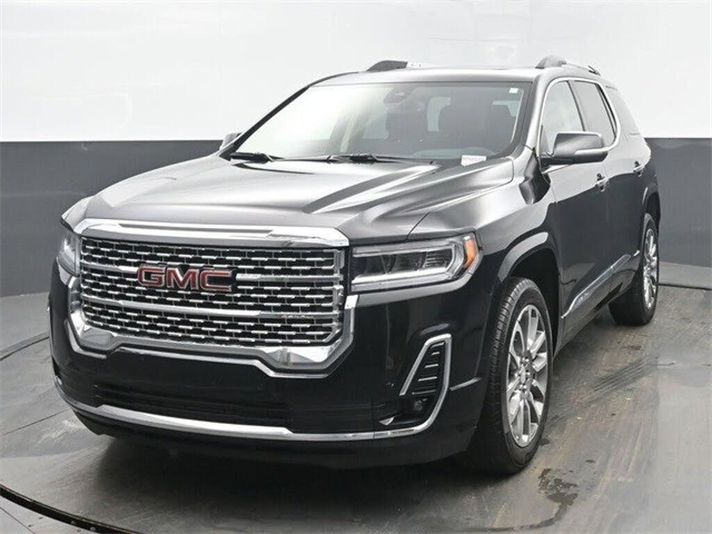 2023 GMC Acadia Denali AWD