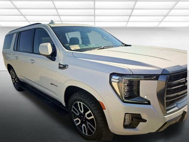 2023 GMC Yukon XL AT4 4WD