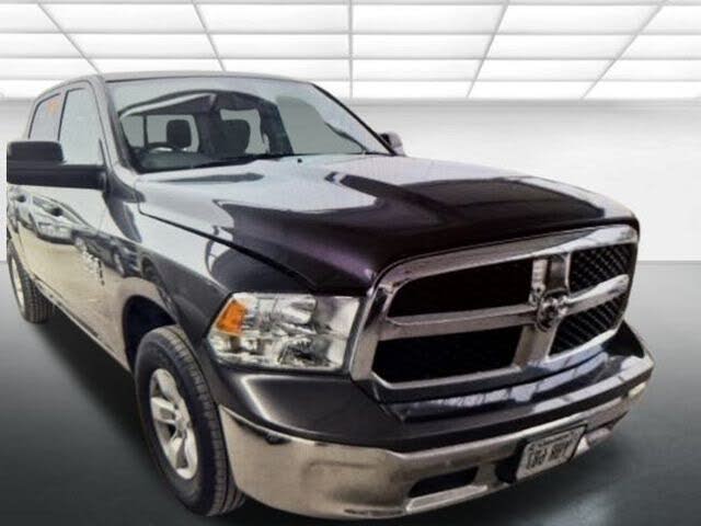 2023 RAM 1500 Classic SLT Crew Cab 4WD