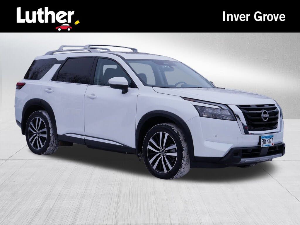 2025 Nissan Pathfinder Platinum 4WD
