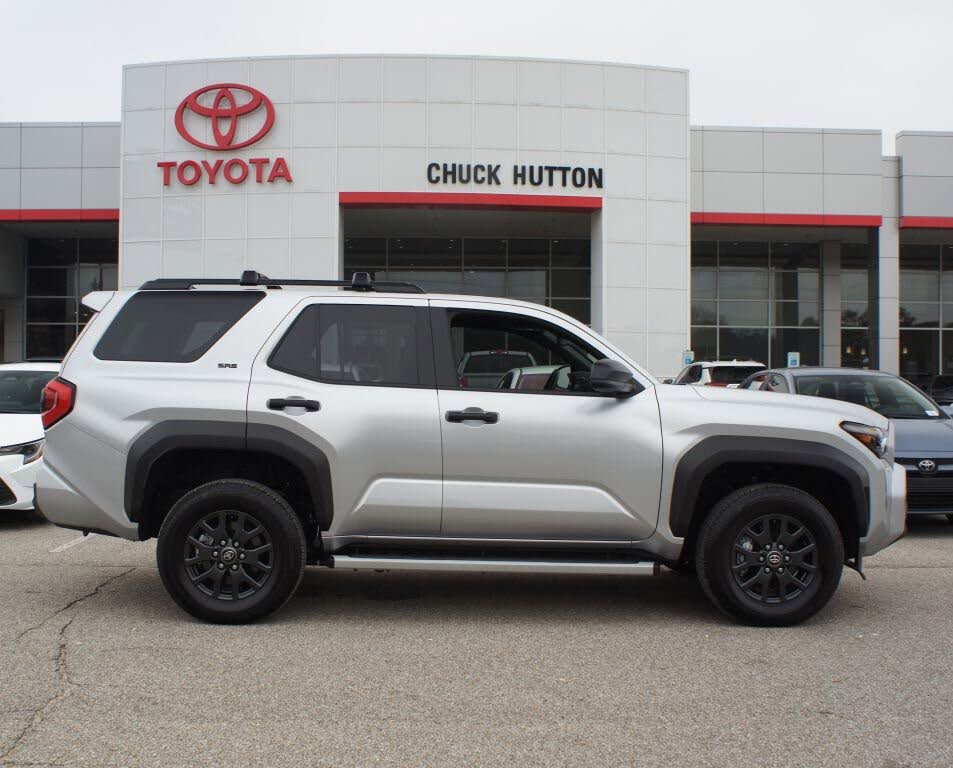 2025 Toyota 4Runner SR5 RWD