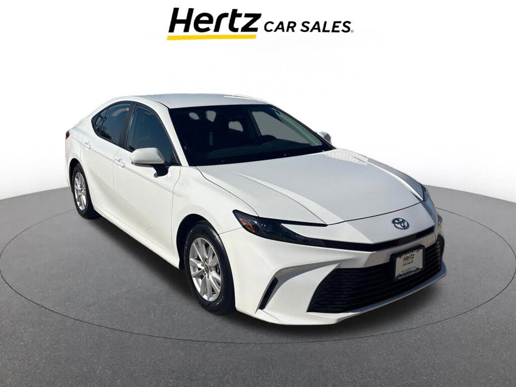 2025 Toyota Camry LE FWD