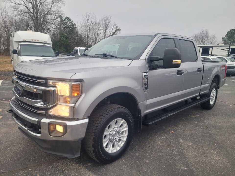 2020 Ford F-250 Super Duty XLT Crew Cab 4WD