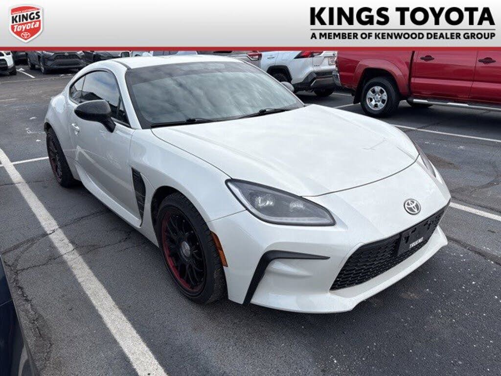 2023 Toyota GR86 Premium RWD