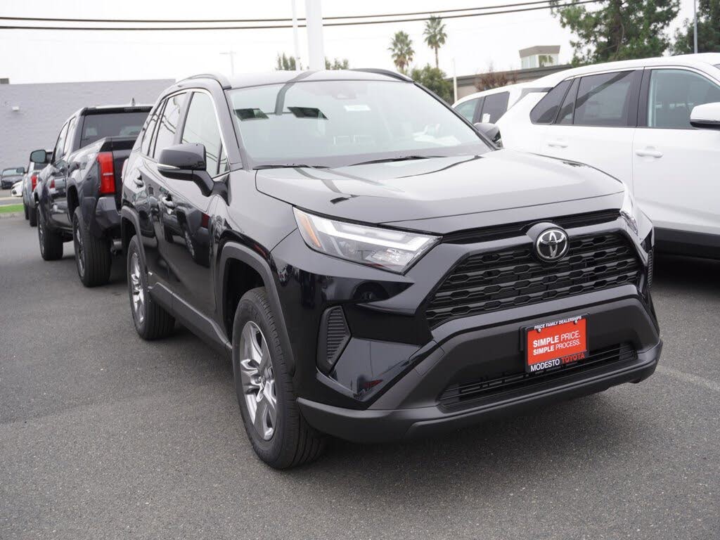 2025 Toyota RAV4 Hybrid LE AWD