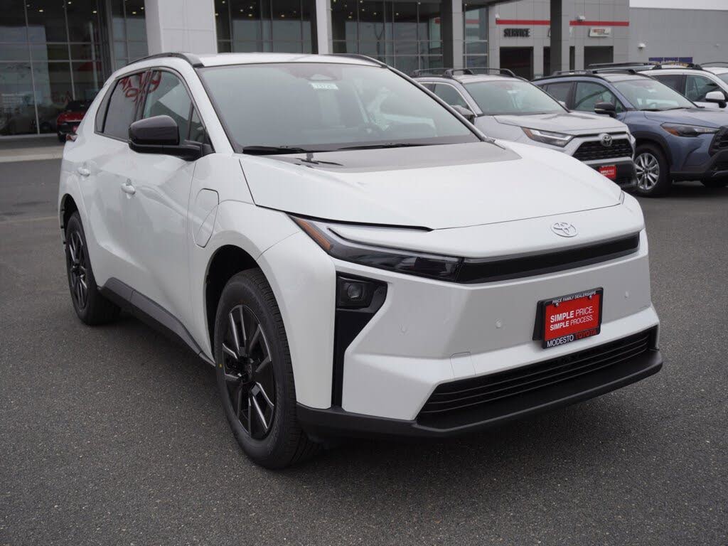 2026 Toyota bZ XLE FWD