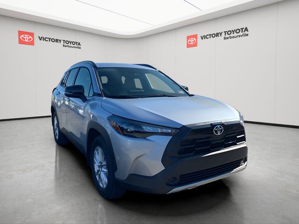 2026 Toyota Corolla Cross LE AWD
