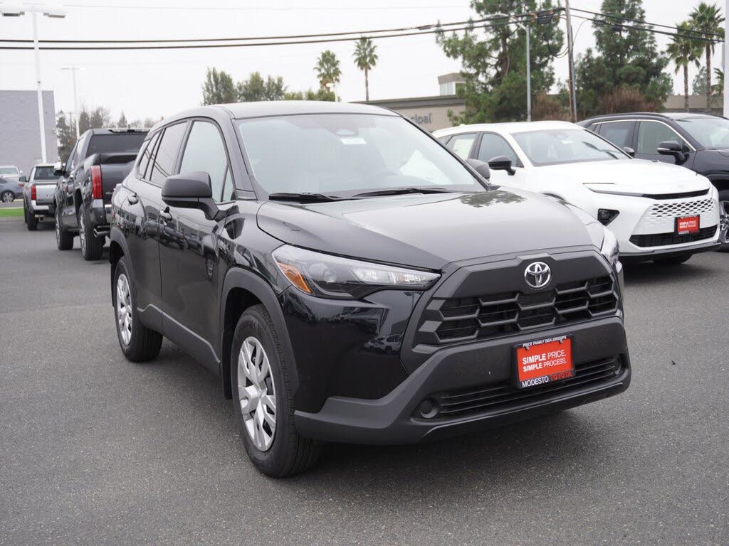 2026 Toyota Corolla Cross L FWD