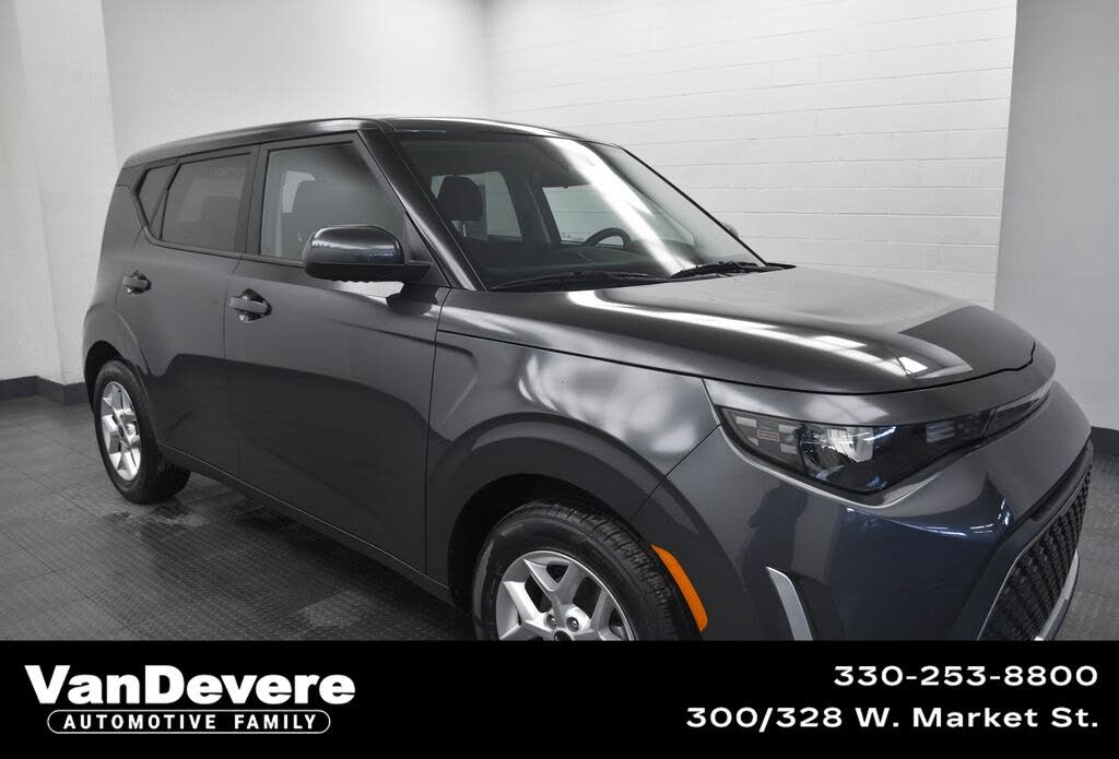 2024 Kia Soul LX FWD