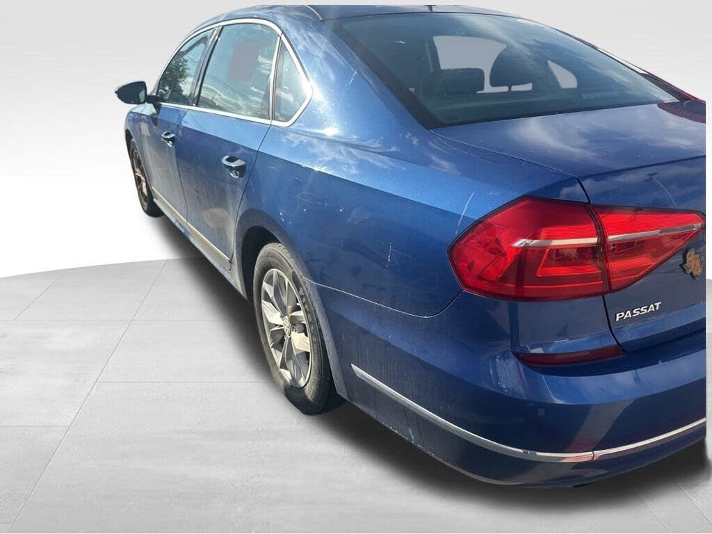2016 Volkswagen Passat 1.8T S