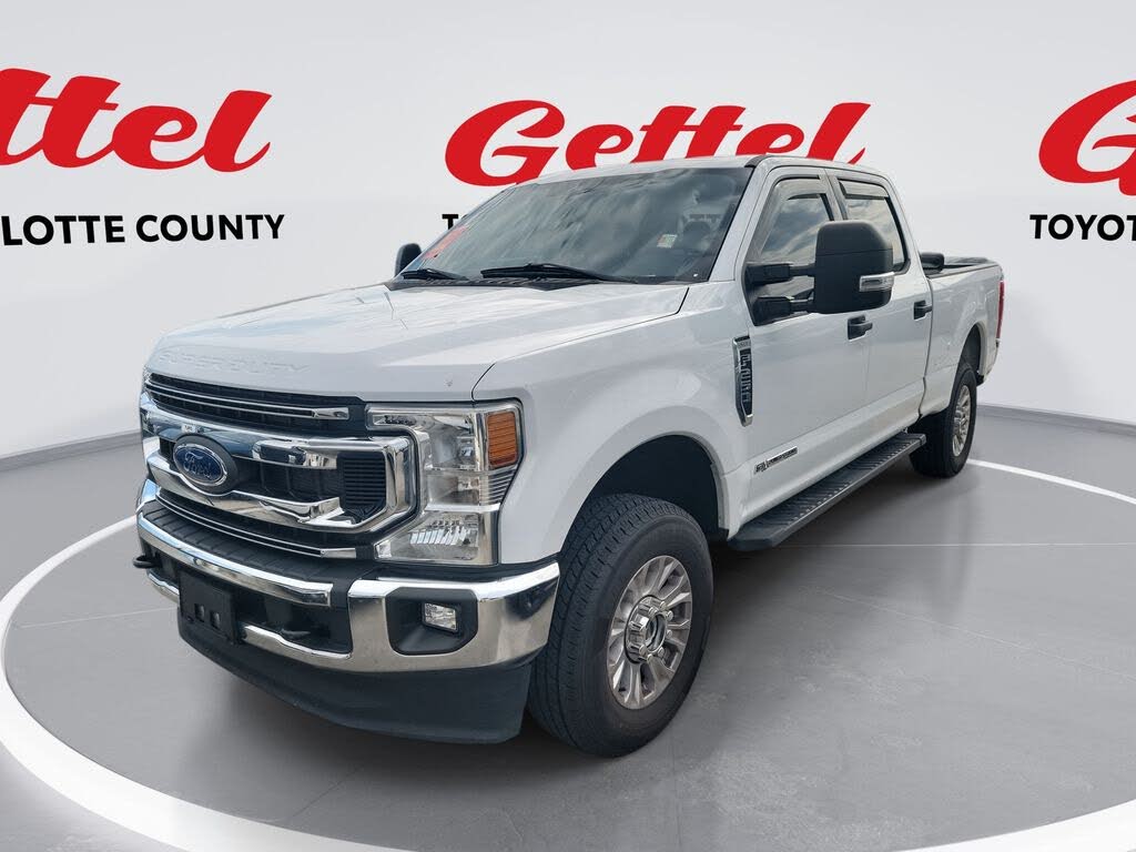 2022 Ford F-250 Super Duty XLT Crew Cab 4WD