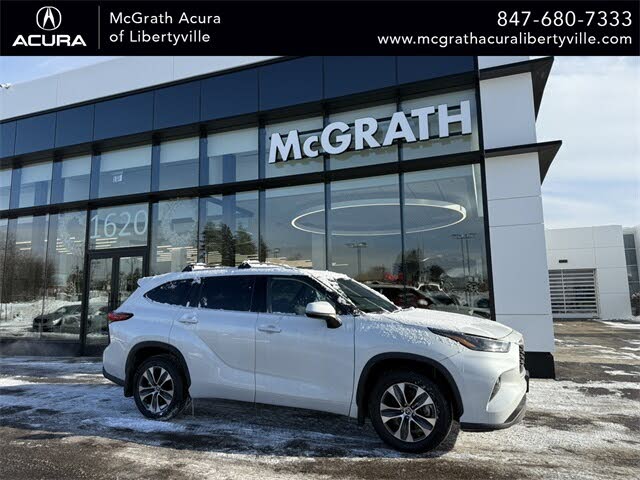 2022 Toyota Highlander XLE FWD