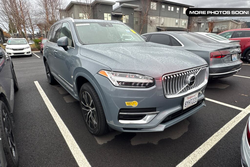 2022 Volvo XC90 Recharge Inscription Expression 7-Passenger eAWD