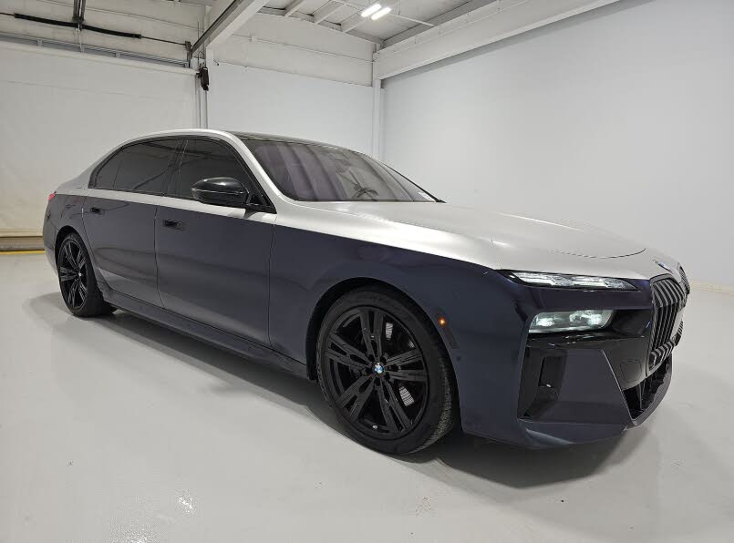 2023 BMW i7 xDrive60 AWD