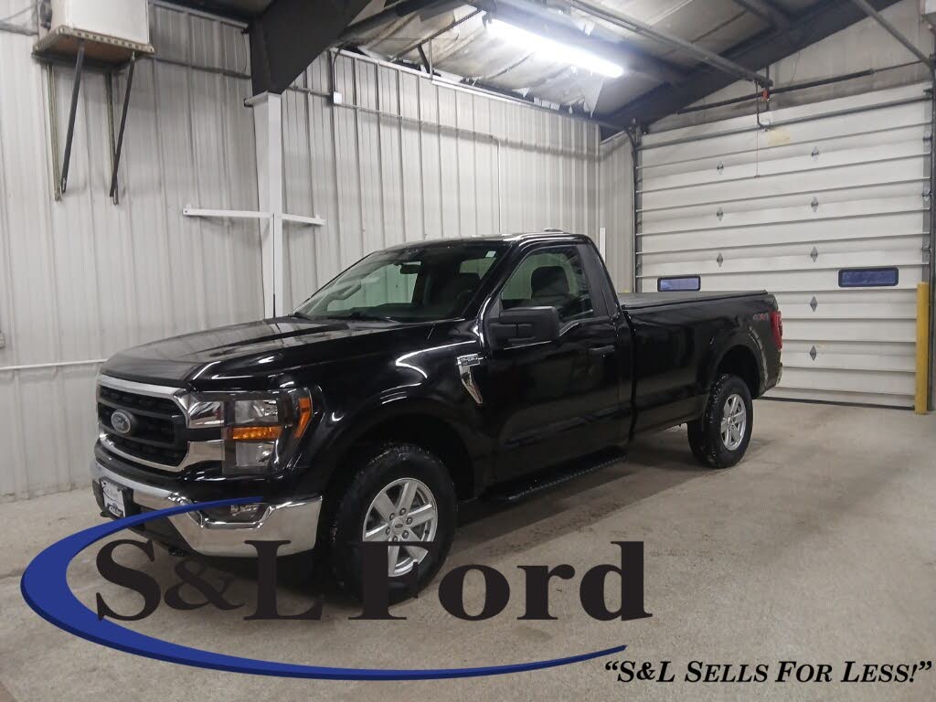 2023 Ford F-150 XLT Regular Cab 4WD