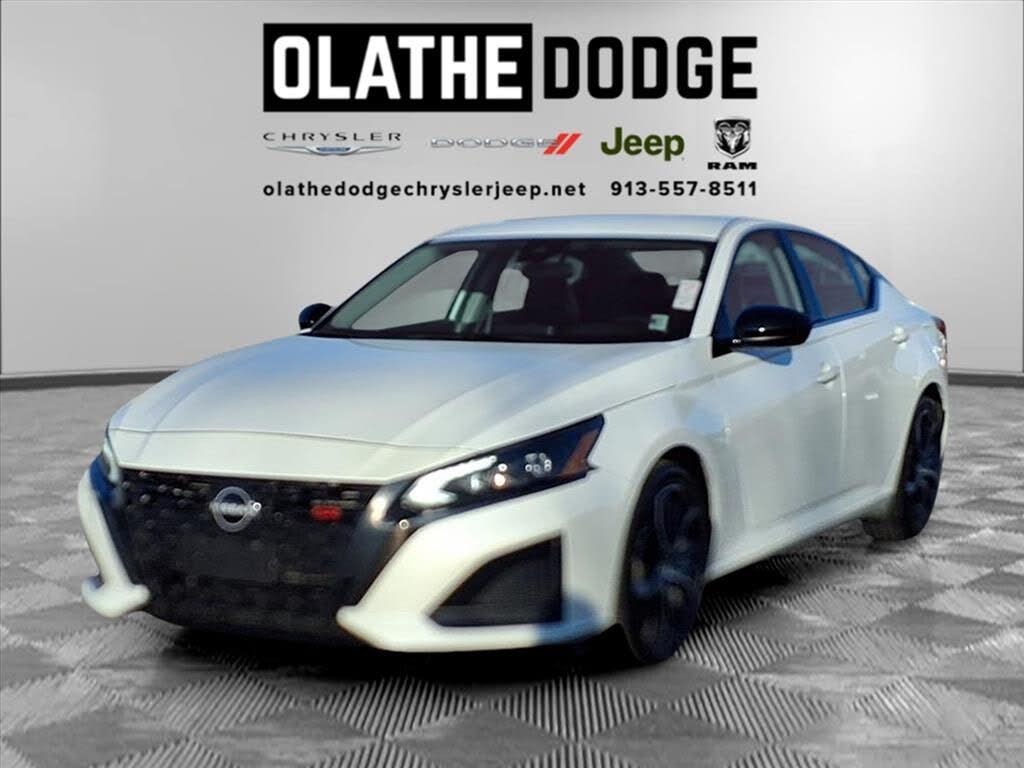 2024 Nissan Altima 2.5 SR FWD