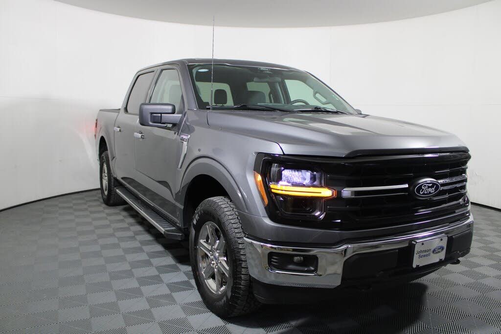 2025 Ford F-150 XLT SuperCrew 4WD