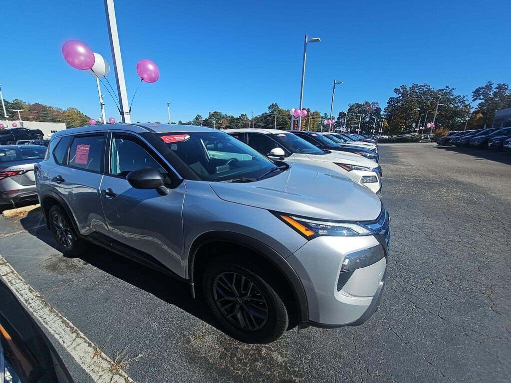 2025 Nissan Rogue S FWD