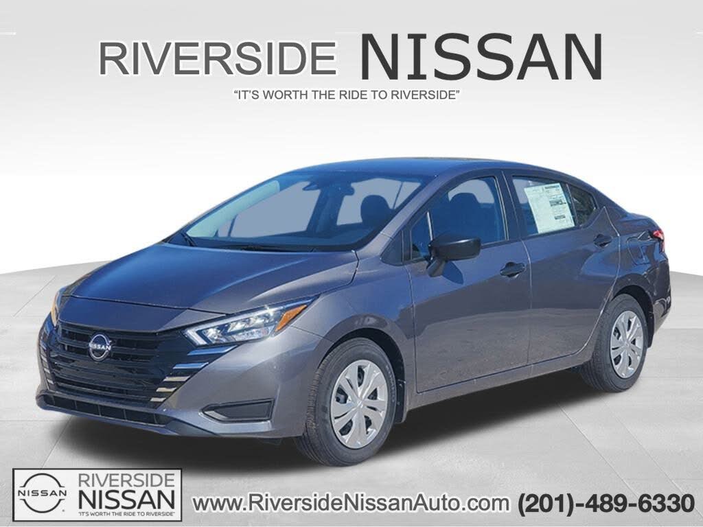 2025 Nissan Versa S FWD