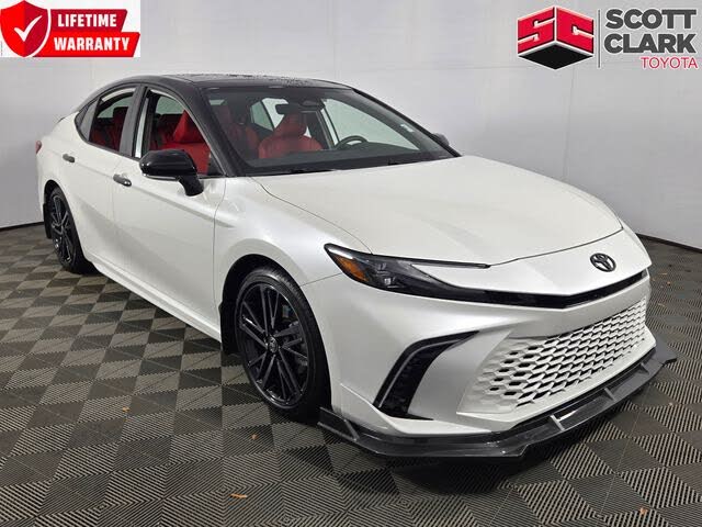 2025 Toyota Camry XSE FWD