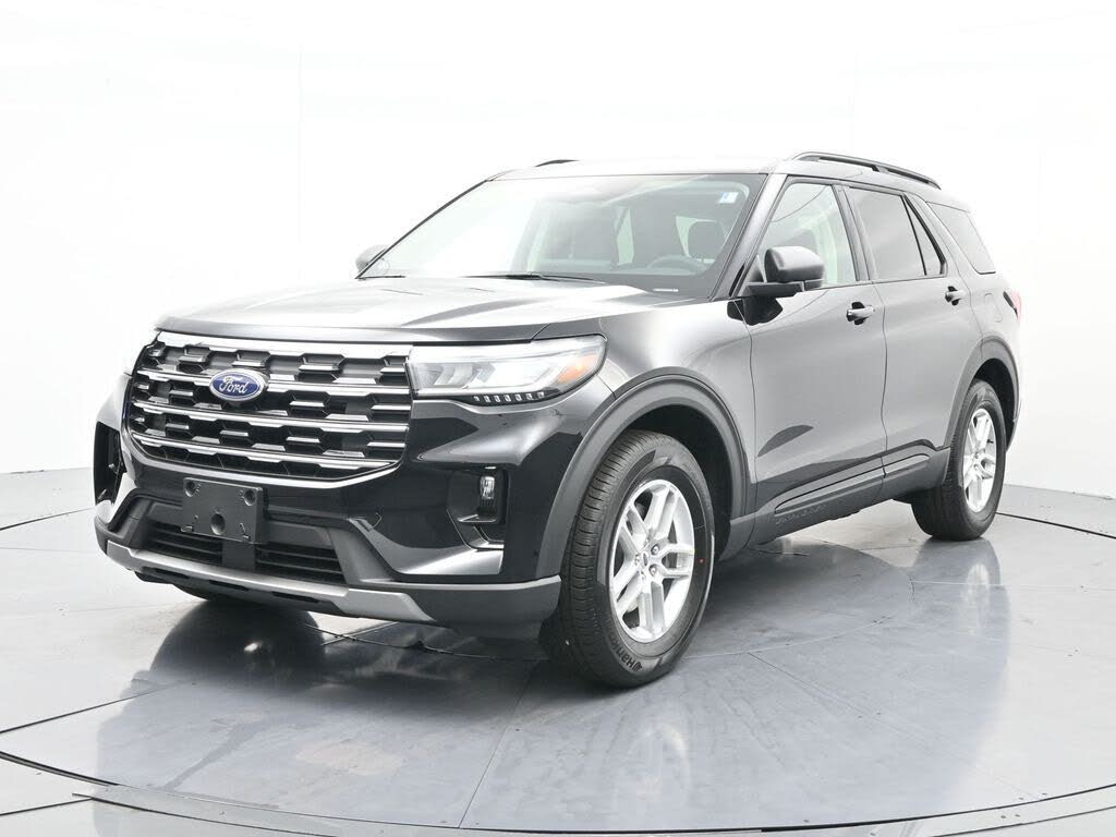 2026 Ford Explorer Active RWD