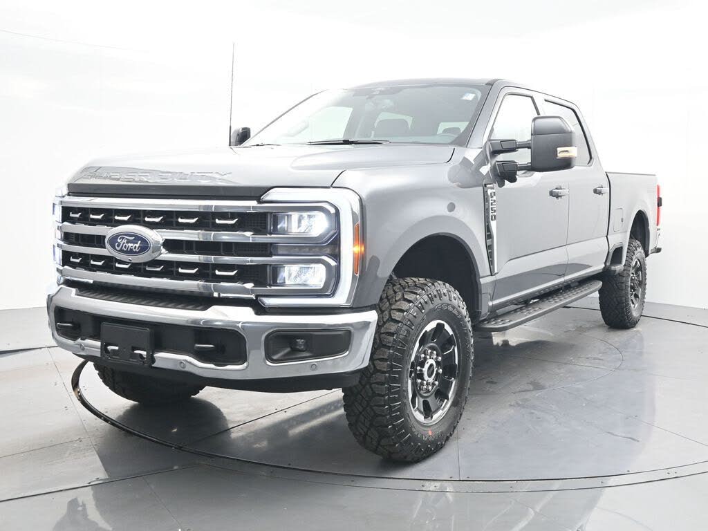 2026 Ford F-250 Super Duty Lariat Crew Cab 4WD