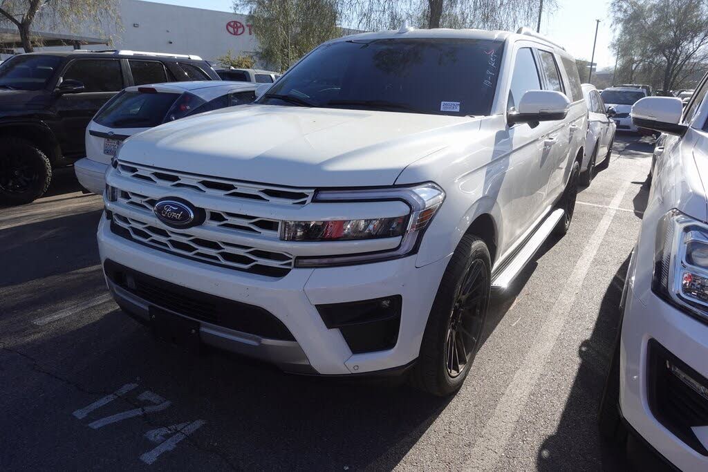 2022 Ford Expedition MAX XLT RWD