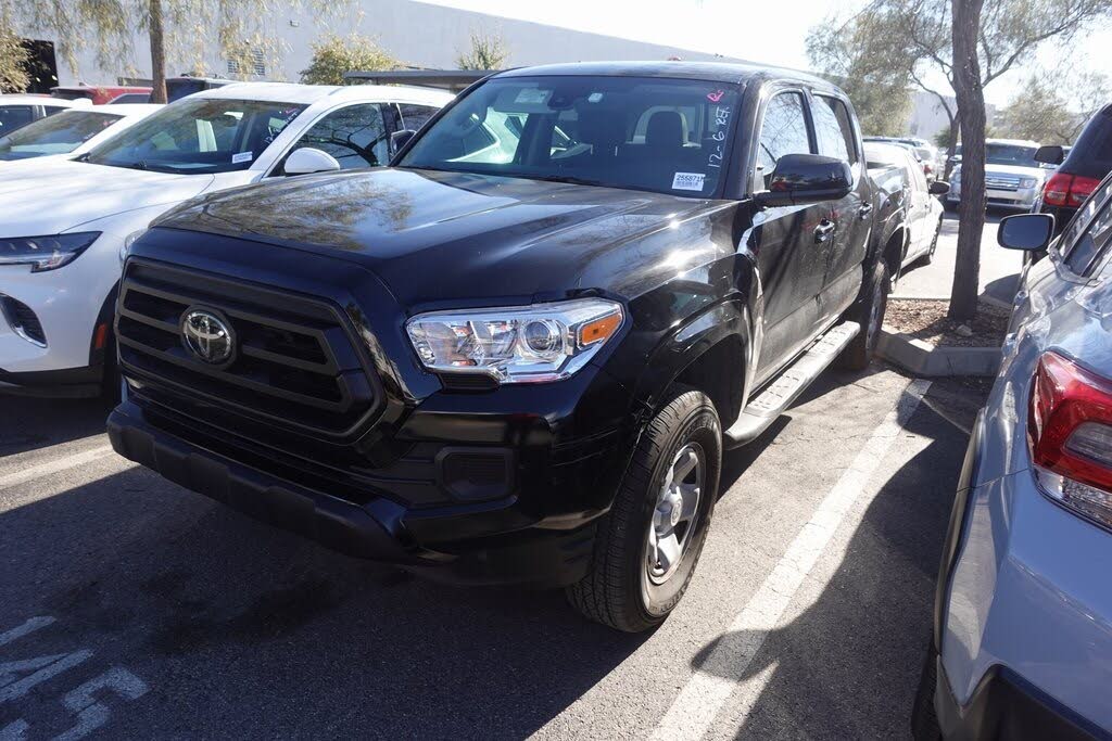 2022 Toyota Tacoma SR I4 Double Cab RWD