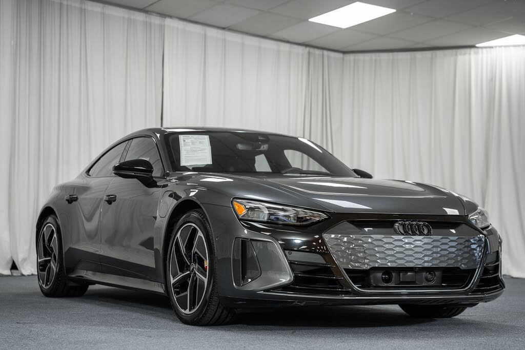 2023 Audi RS e-tron GT quattro AWD