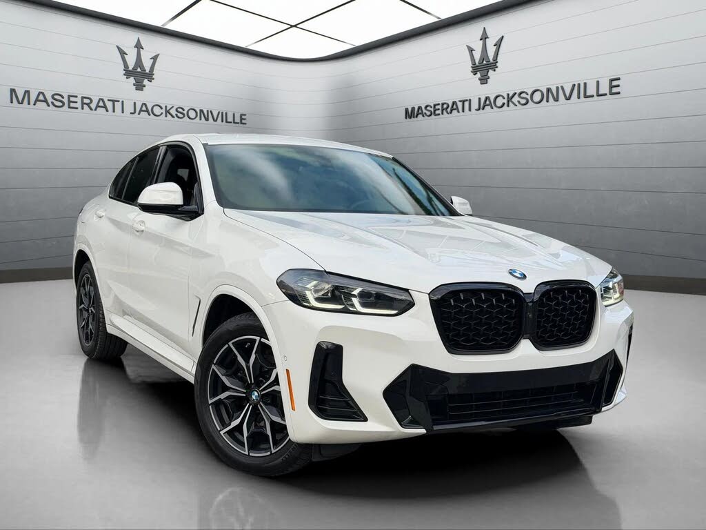 2023 BMW X4 xDrive30i AWD