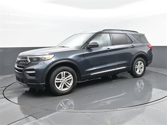 2023 Ford Explorer XLT AWD