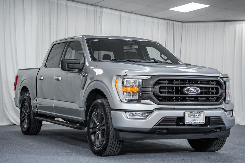 2023 Ford F-150 XLT SuperCrew 4WD