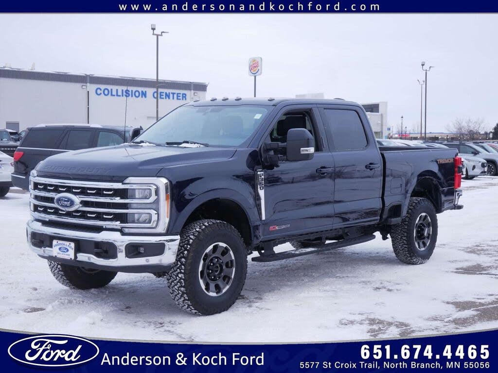 2023 Ford F-350 Super Duty Lariat Crew Cab 4WD