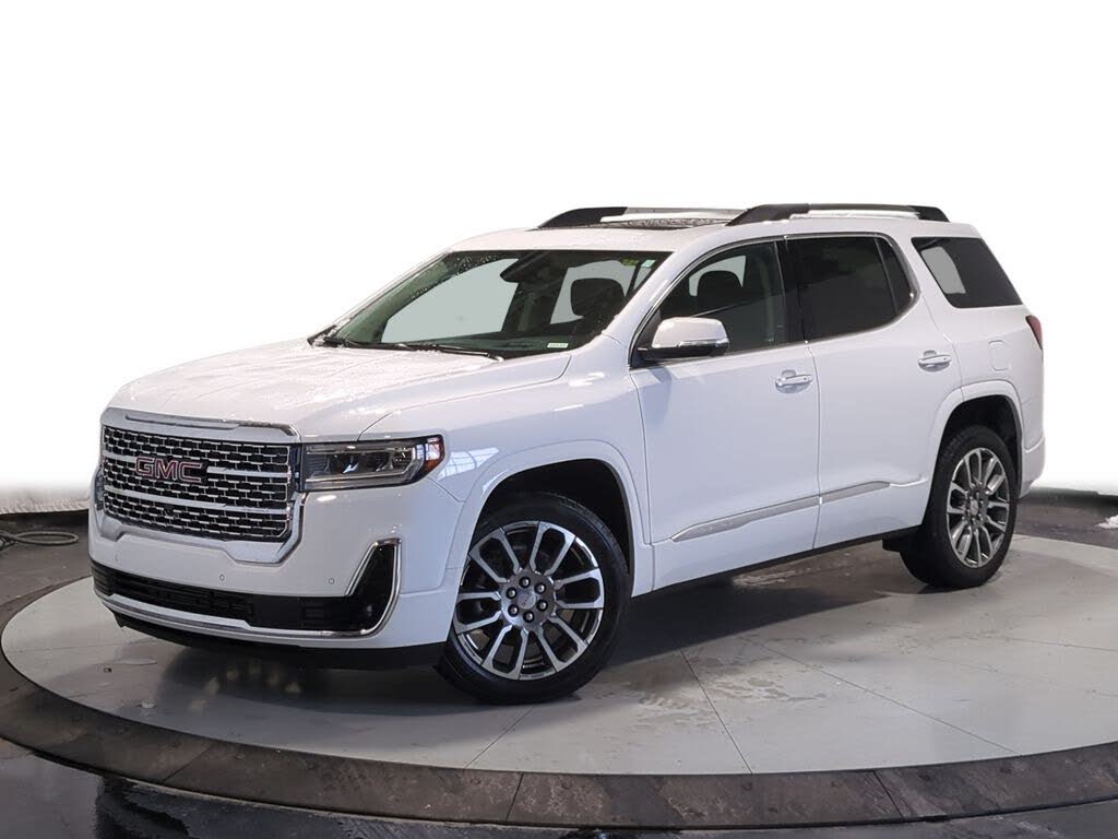 2023 GMC Acadia Denali AWD