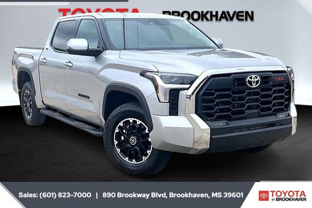2023 Toyota Tundra SR5 CrewMax Cab 4WD