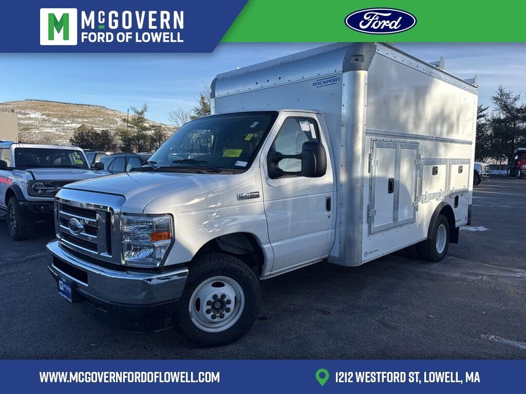 2024 Ford E-Series Chassis E-450 SD Cutaway 158 DRW RWD