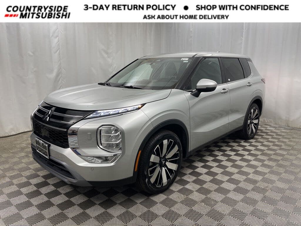 2025 Mitsubishi Outlander SE FWD