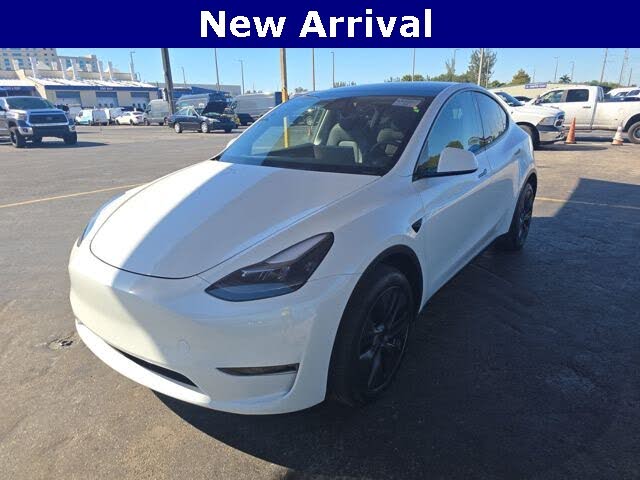 2025 Tesla Model Y Long Range AWD