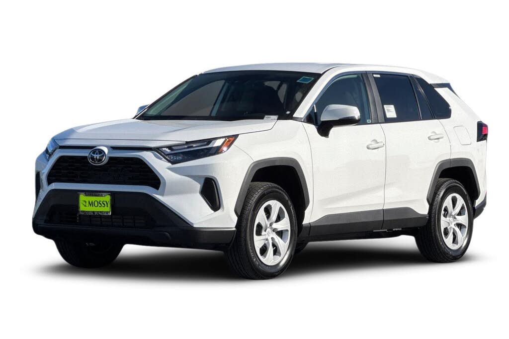 2025 Toyota RAV4 LE FWD