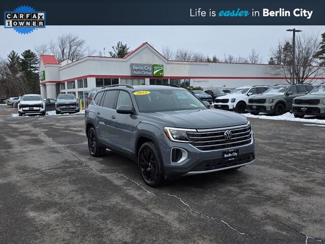 2025 Volkswagen Atlas SE 4Motion with Technology