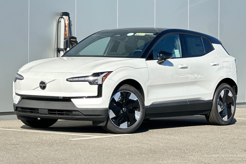 2025 Volvo EX30 Twin Ultra eAWD