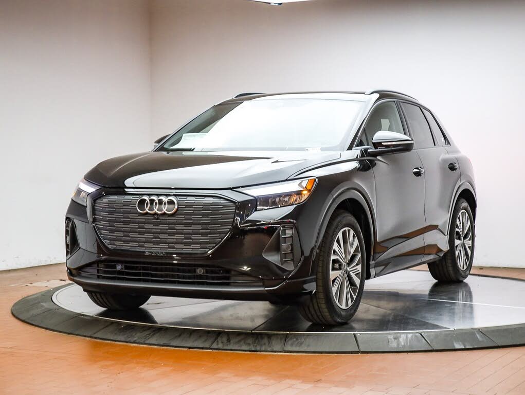 2026 Audi Q4 e-tron Premium Plus 45