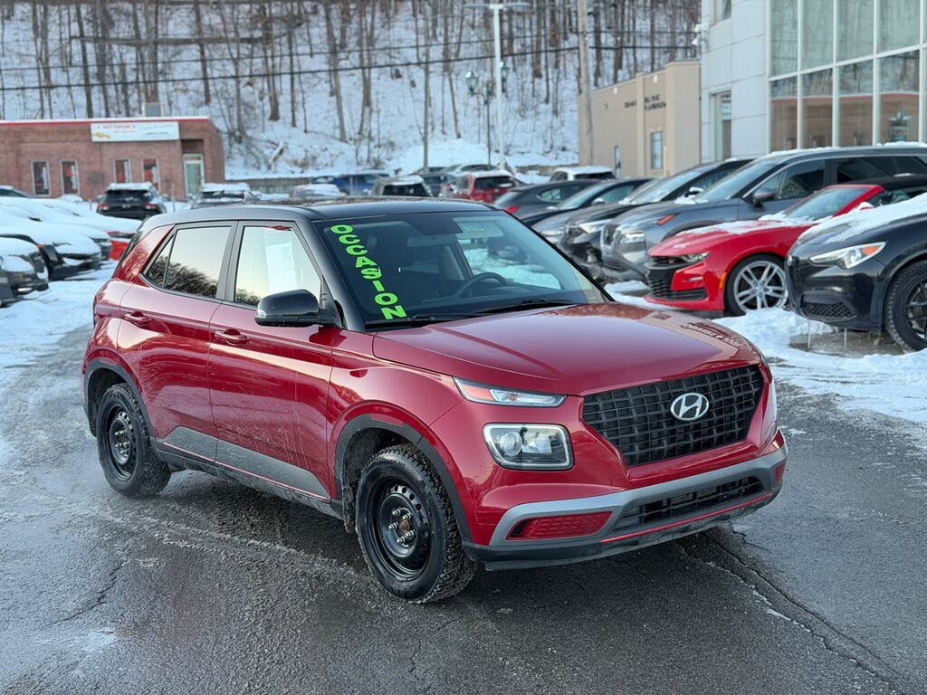 2021 Hyundai Venue Essential FWD