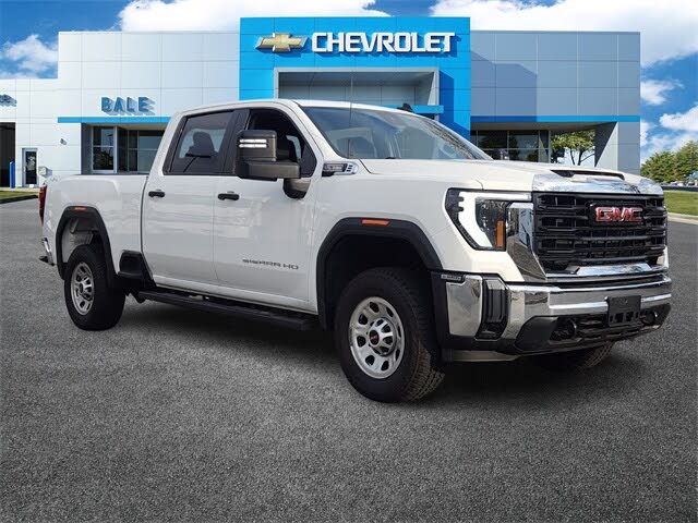 2024 GMC Sierra 2500HD Pro Crew Cab 4WD