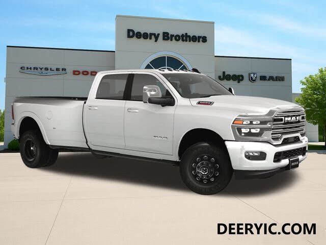 2025 RAM 3500 Laramie Crew Cab LB DRW 4WD