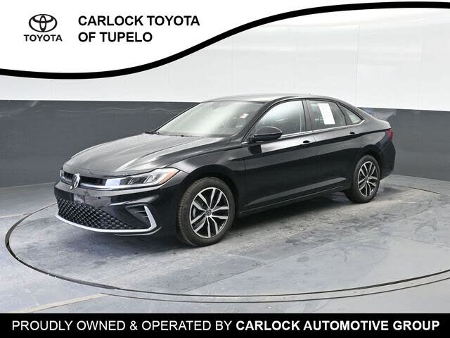 2025 Volkswagen Jetta SE FWD