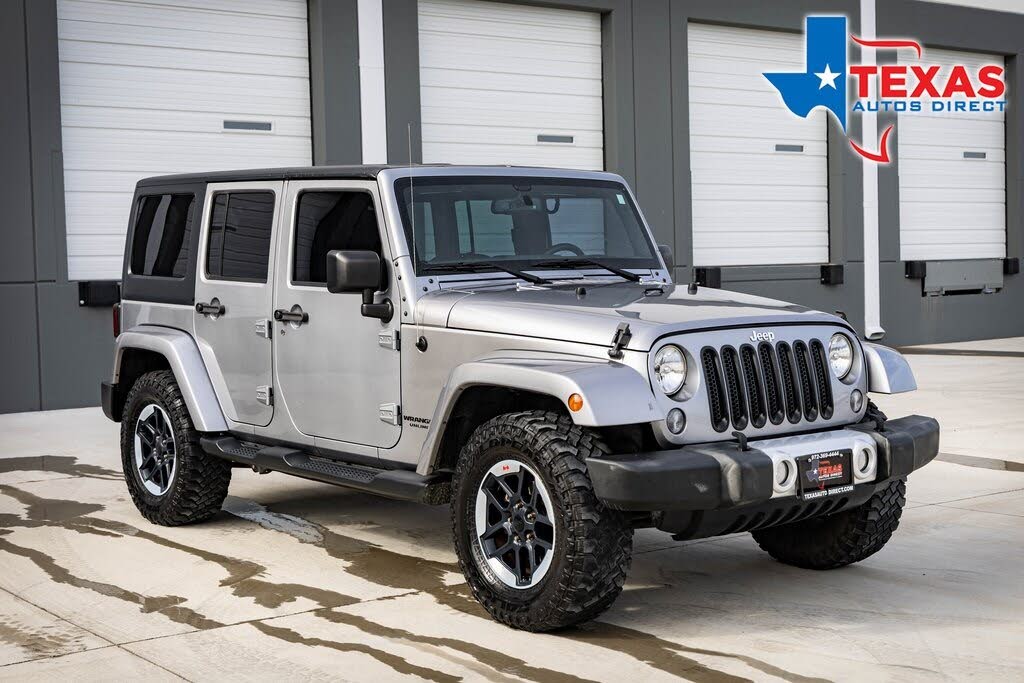2015 Jeep Wrangler Unlimited Sahara 4WD
